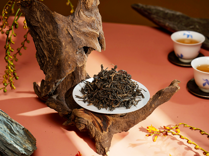 Hồng trà là gì ? Phân biệt hồng trà và trà đen, tác dụng và nghệ thuật